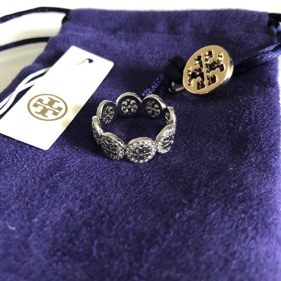 Tory Burch Silver Circle Swarovski Pave Ring - Picture 3 of 13